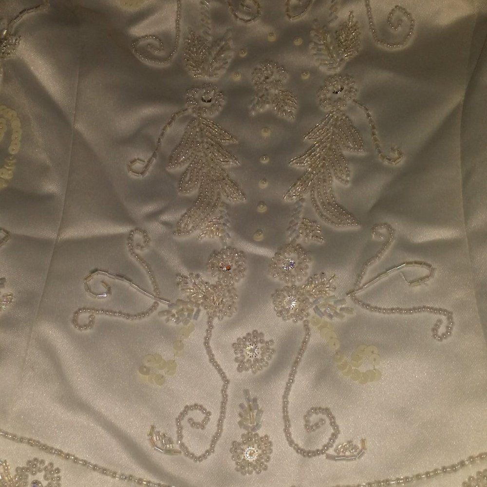 Vintage Style Mori Lee Beaded Satin Gown in Soft White - Picture 7 of 12